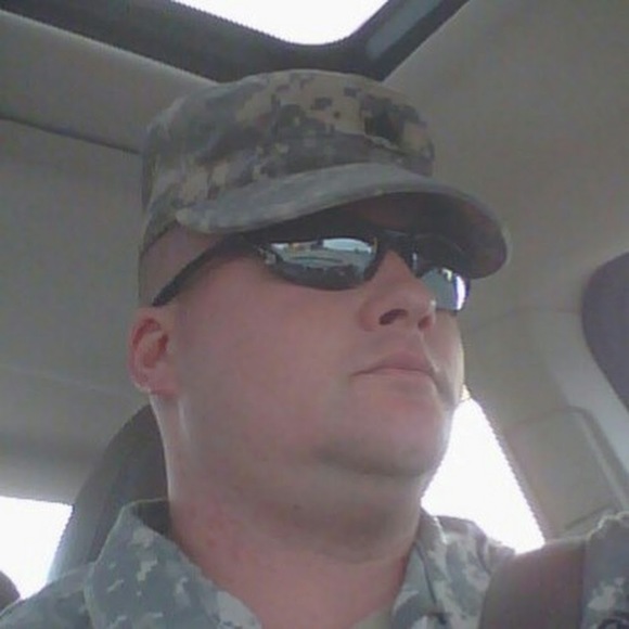 Meet your Posher, Tim - Picture 1 of 1